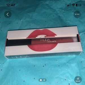 Icon huda lipstick